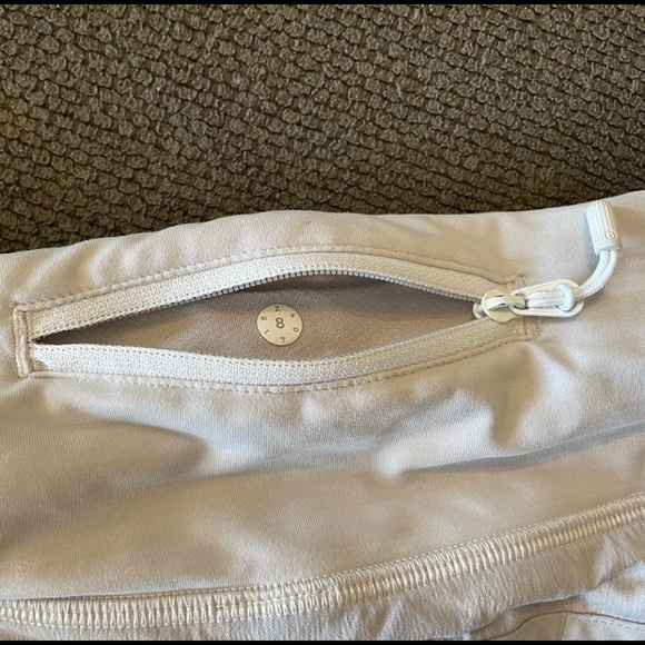 Lululemon shorts - Picture 4 of 4